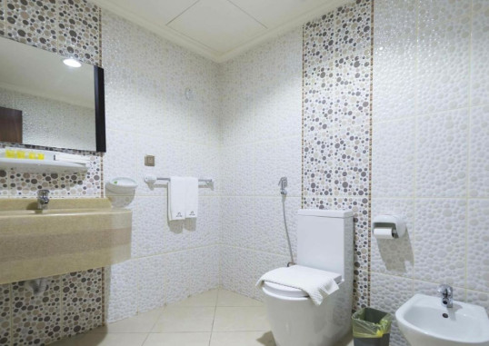 RENZ HOTEL 24