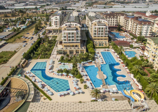 HEDEF RESORT HOTEL & SPA 7