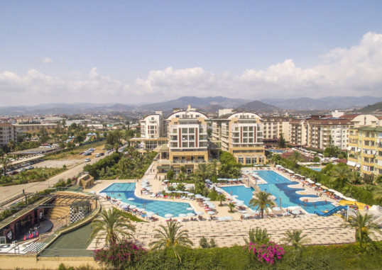 HEDEF RESORT HOTEL & SPA 9