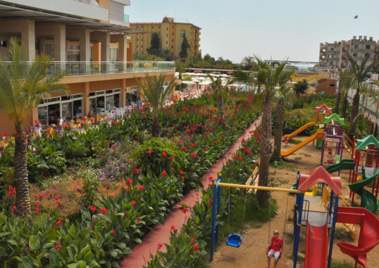 HEDEF RESORT HOTEL & SPA 10