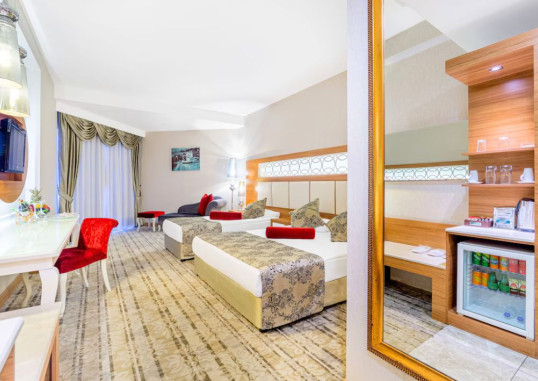 JUSTINIANO DELUXE RESORT 33