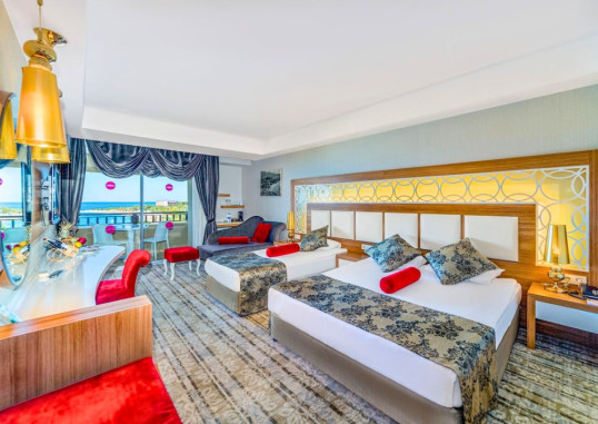 JUSTINIANO DELUXE RESORT 38