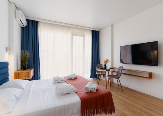 NEXT ORANGE HOTEL 10