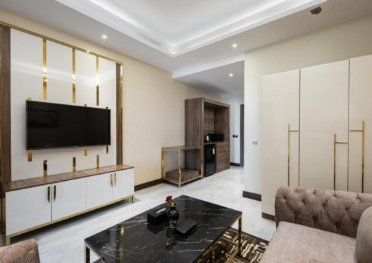 GLADIOLUS HOTEL 14