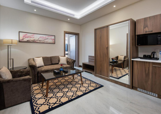 GLADIOLUS HOTEL 16