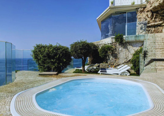 LLOYD'S BAIA HOTEL 2