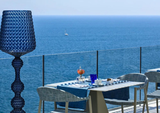 LLOYD'S BAIA HOTEL 8