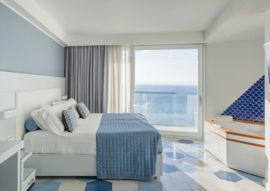 LLOYD'S BAIA HOTEL 16