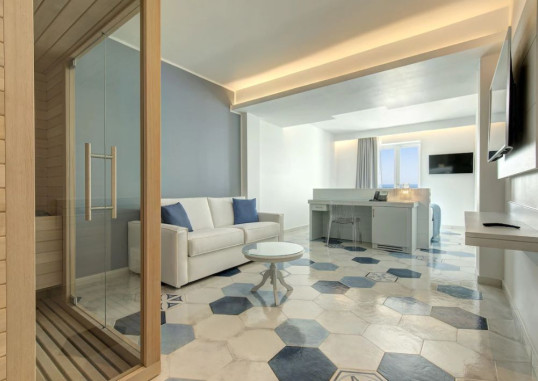 LLOYD'S BAIA HOTEL 21