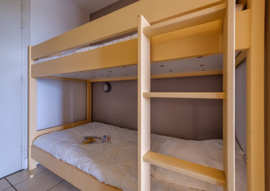 APTS PIERRE ET VACANCES HELIOTEL MARINE 21