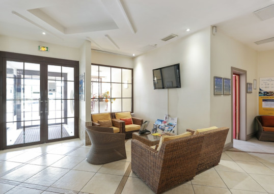 APTS PIERRE ET VACANCES HELIOTEL MARINE 15