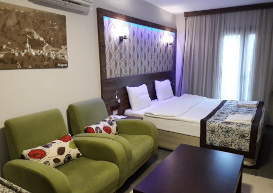 DOLPHIN APART & HOTEL 11