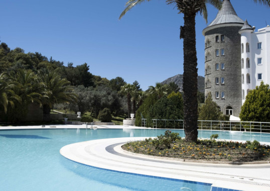 X LIFE HOTEL 8