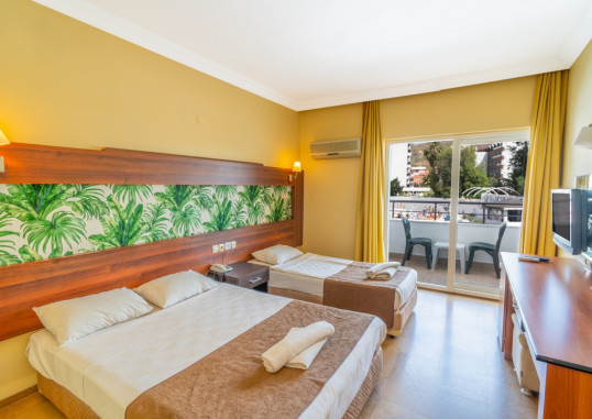 CLUB MUNAMAR BEACH RESORT 23