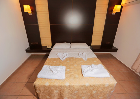 CLUB MUNAMAR BEACH RESORT 26