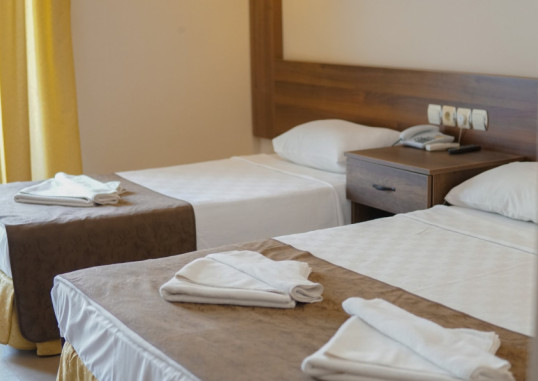 CLUB MUNAMAR BEACH RESORT 27