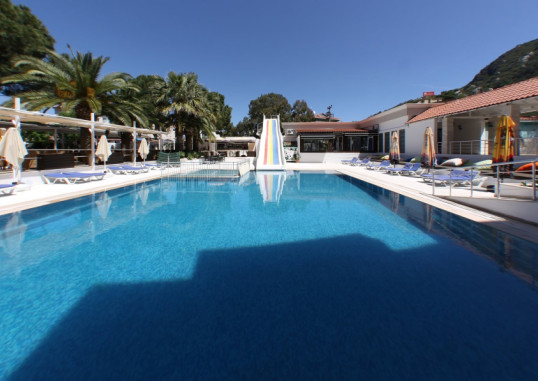 CLUB MUNAMAR BEACH RESORT 10