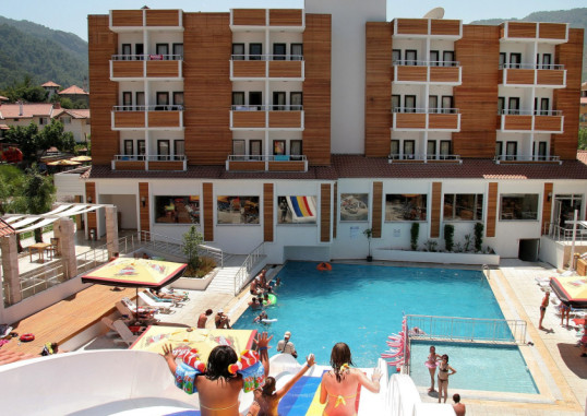 CLUB MUNAMAR BEACH RESORT 11