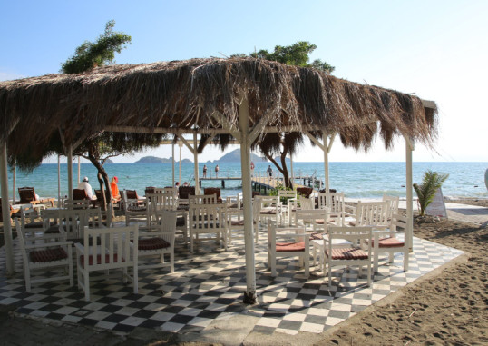 LYKIA BOTANIKA BEACH 70