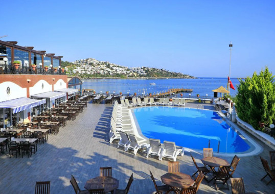 CACTUS FLEUR BEACH CLUB & AQUAPARK 2