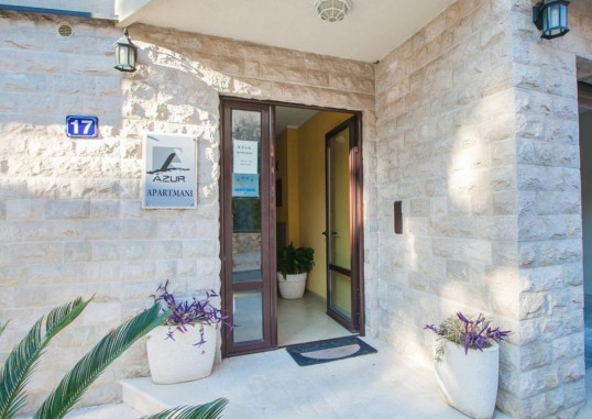 APARTMENTS AZUR 3