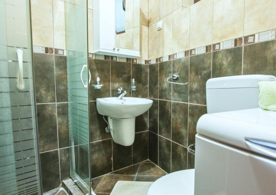 APARTMENTS AZUR 23