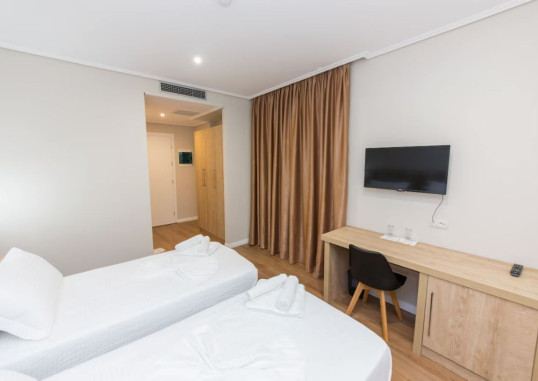 CLASS HOTEL 11