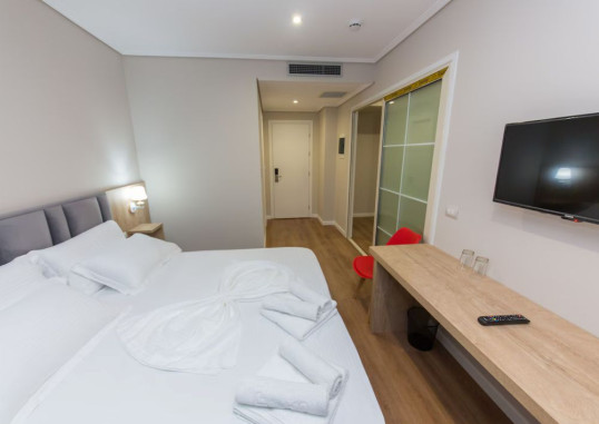 CLASS HOTEL 15