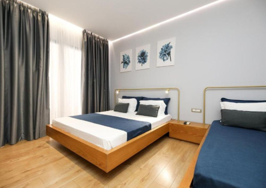 HM HOTEL 8