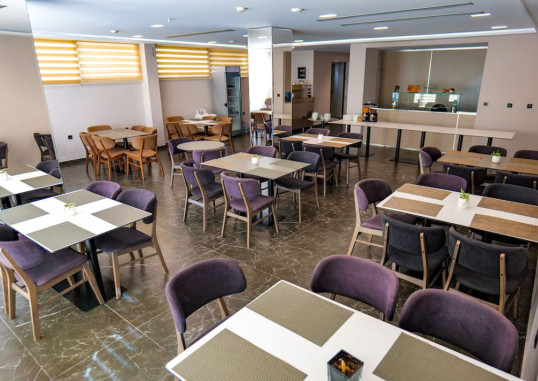 HOTEL SEMAJO 6