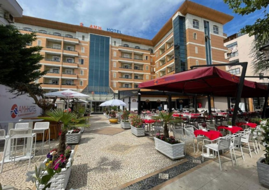 AMH HOTEL 8