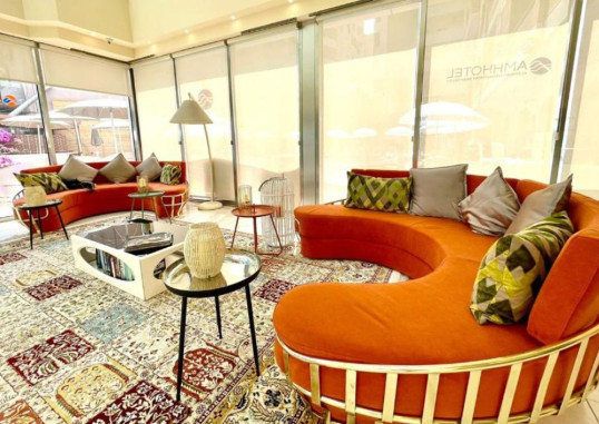 AMH HOTEL 10