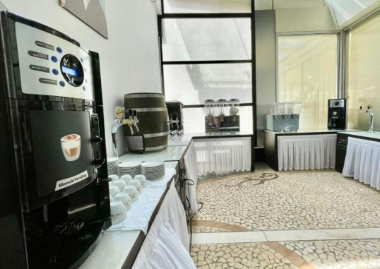 AMH HOTEL 19