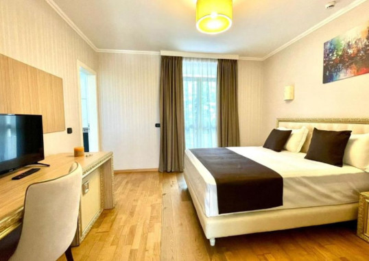 AMH HOTEL 24