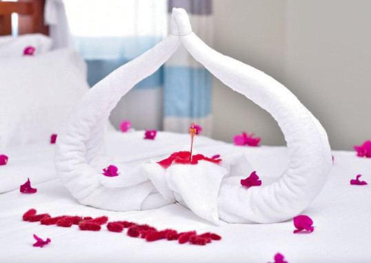 SEA CREST HOTEL 5
