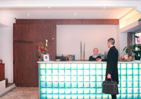 HOTEL ESPRIT D'AZUR 13