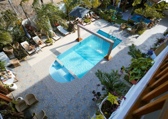 CANARY HOTEL & SPA 11