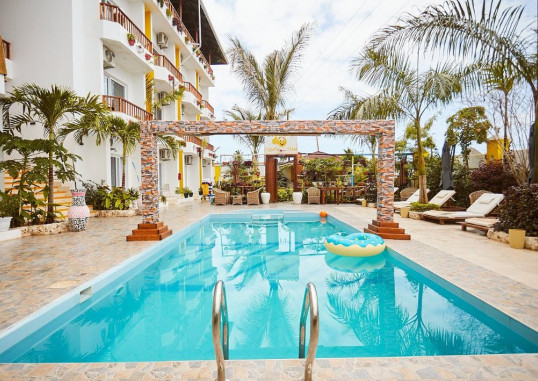 CANARY HOTEL & SPA 13