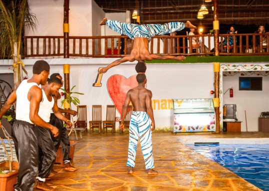 CANARY HOTEL & SPA 16
