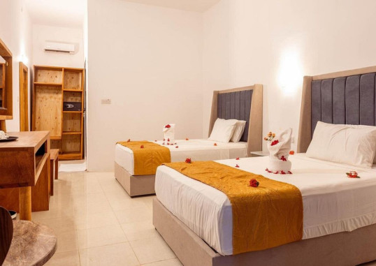 CANARY HOTEL & SPA 32
