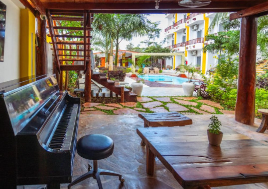GOLDEN NUNGWI HOTEL 6
