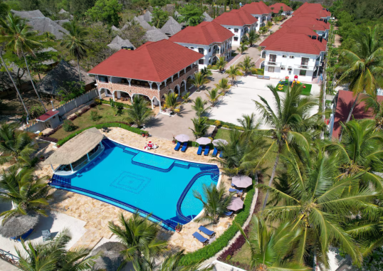 SUNNY PALMS BEACH BUNGALOWS 9