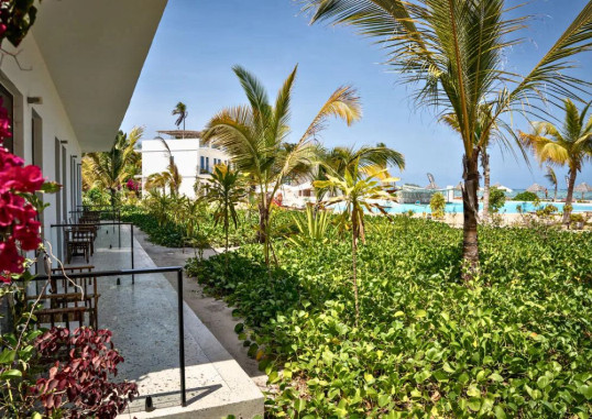 THE ONE RESORT 4