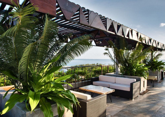 PALUMBO WAVES RESORT 8