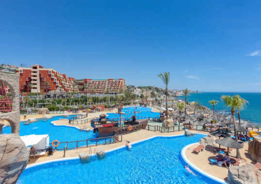 HOLIDAY WORLD RIWO HOTEL 1