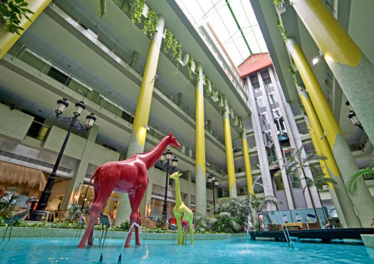 HOLIDAY WORLD RIWO HOTEL 5