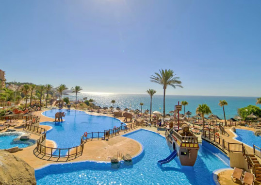 HOLIDAY WORLD RIWO HOTEL 7