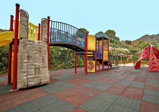 HOLIDAY WORLD RIWO HOTEL 22