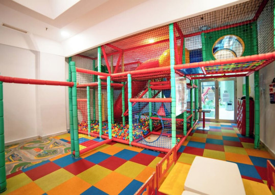 HOLIDAY WORLD RIWO HOTEL 23