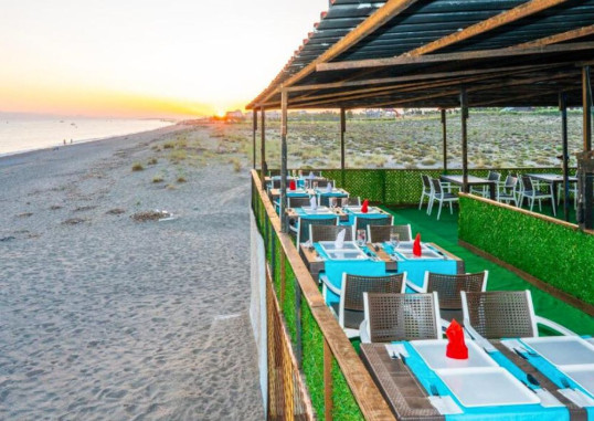 CLUB APERION BEACH 6